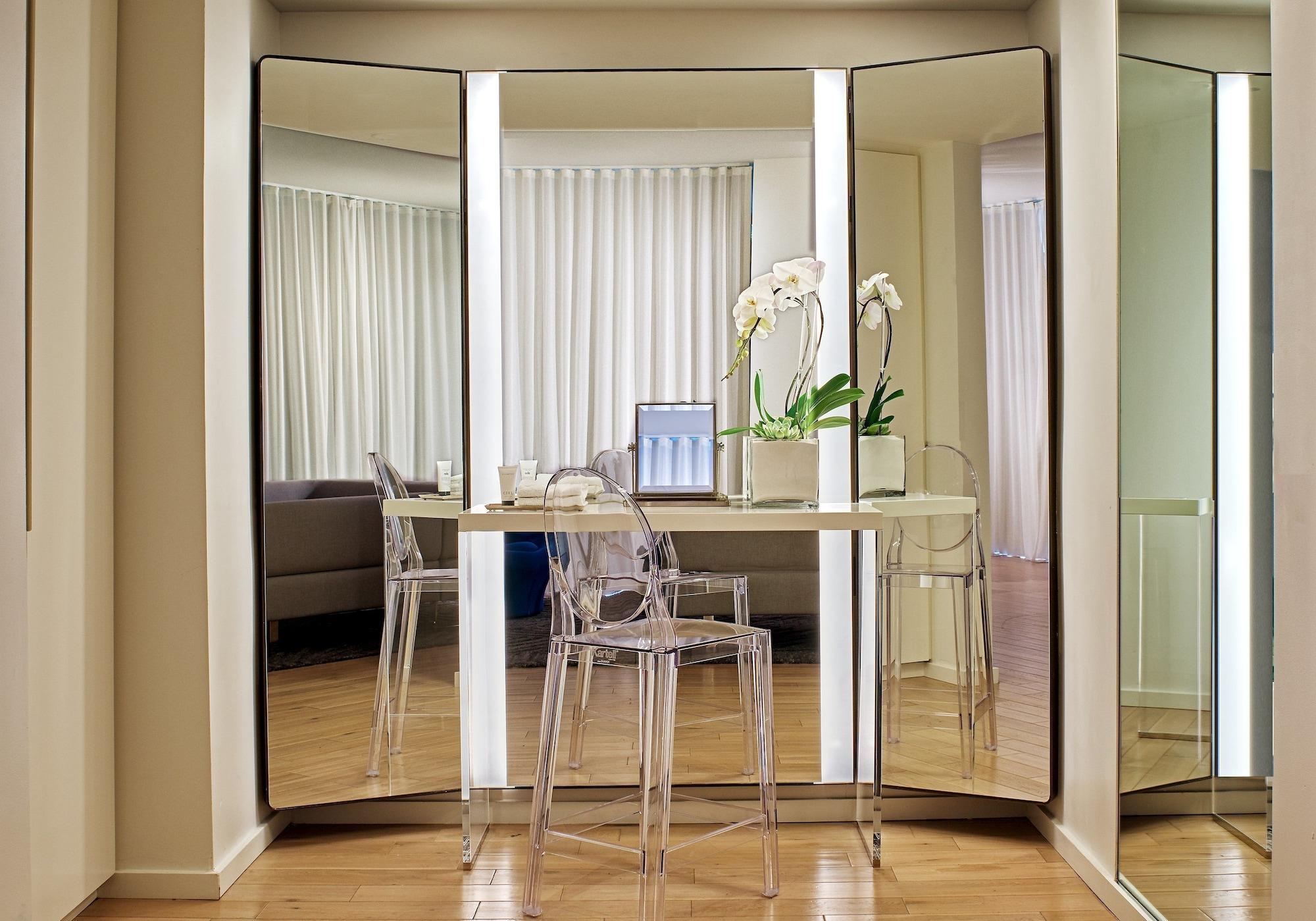 Mondrian Angeles 4*