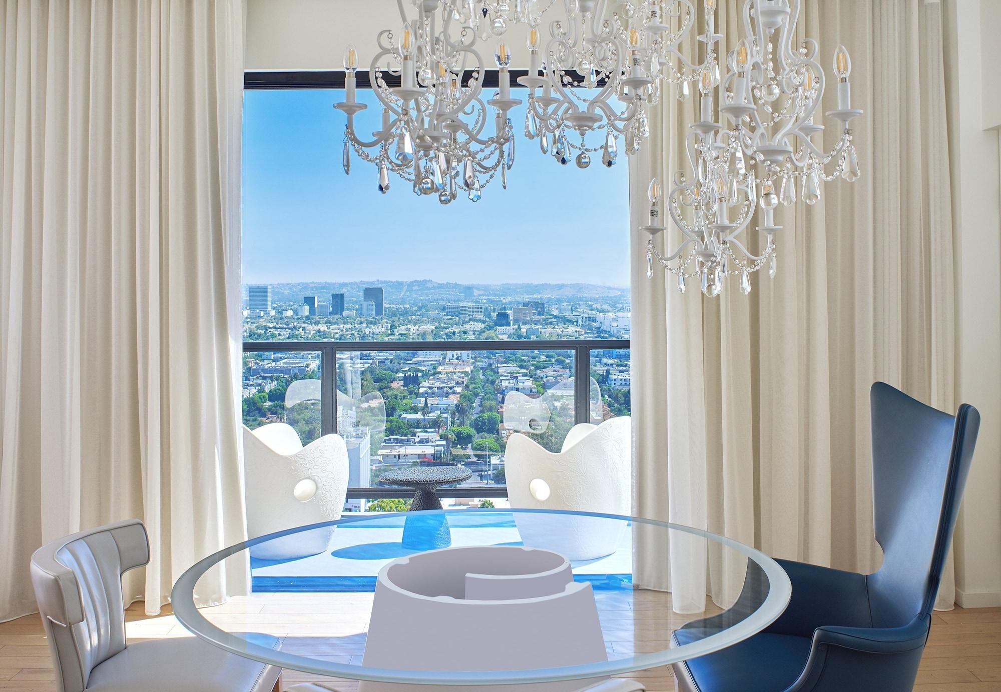 Hotel Mondrian Angeles 4*